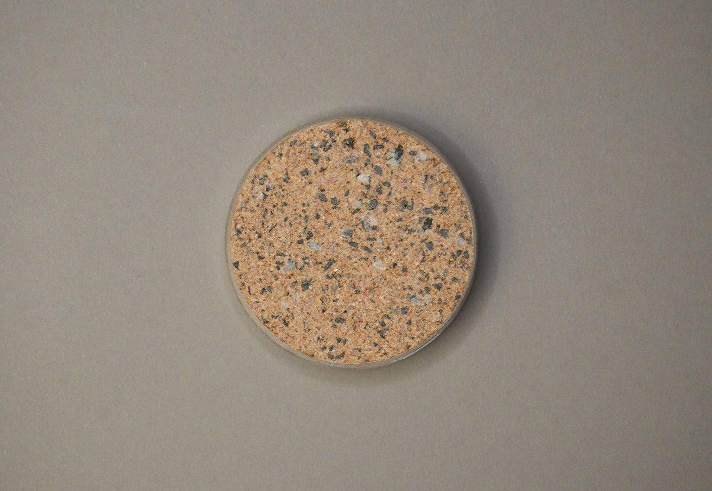 Henneberg Granit | acrylatgebundener Anböschmörtel