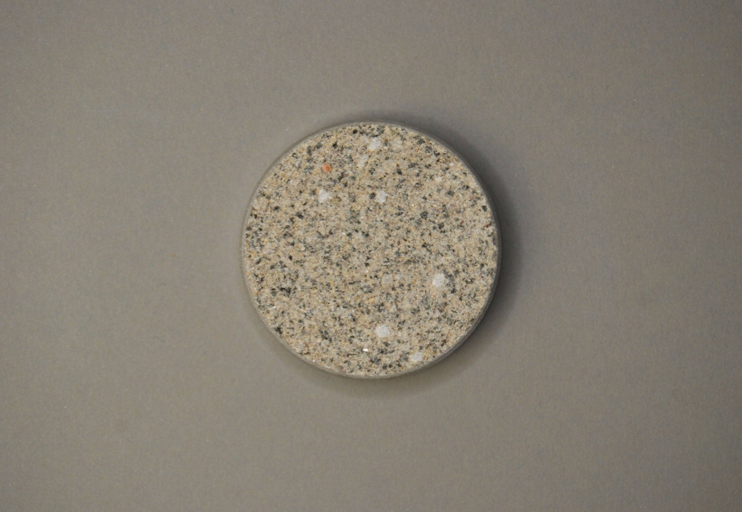 Kamenzer Granodiorit | acrylatgebundener Steinergänzungsmörtel